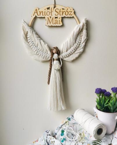 anioł z makramy